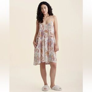 Papinelle Women’s Coco Cream Floral Paisley Nightgown Chemise Pockets NWT